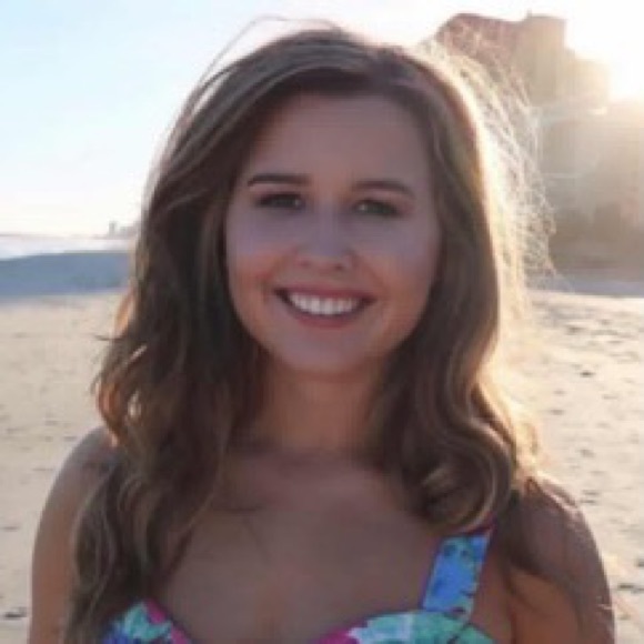 MEET THE POSHER ππ»πβ€οΈ - Picture 1 of 8